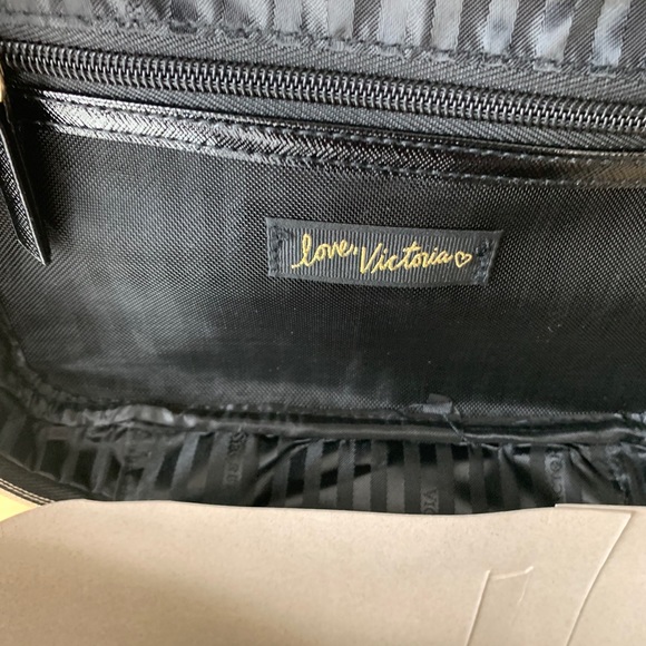 Victoria’s Secret Signature Striped Carry Case - Picture 7 of 12